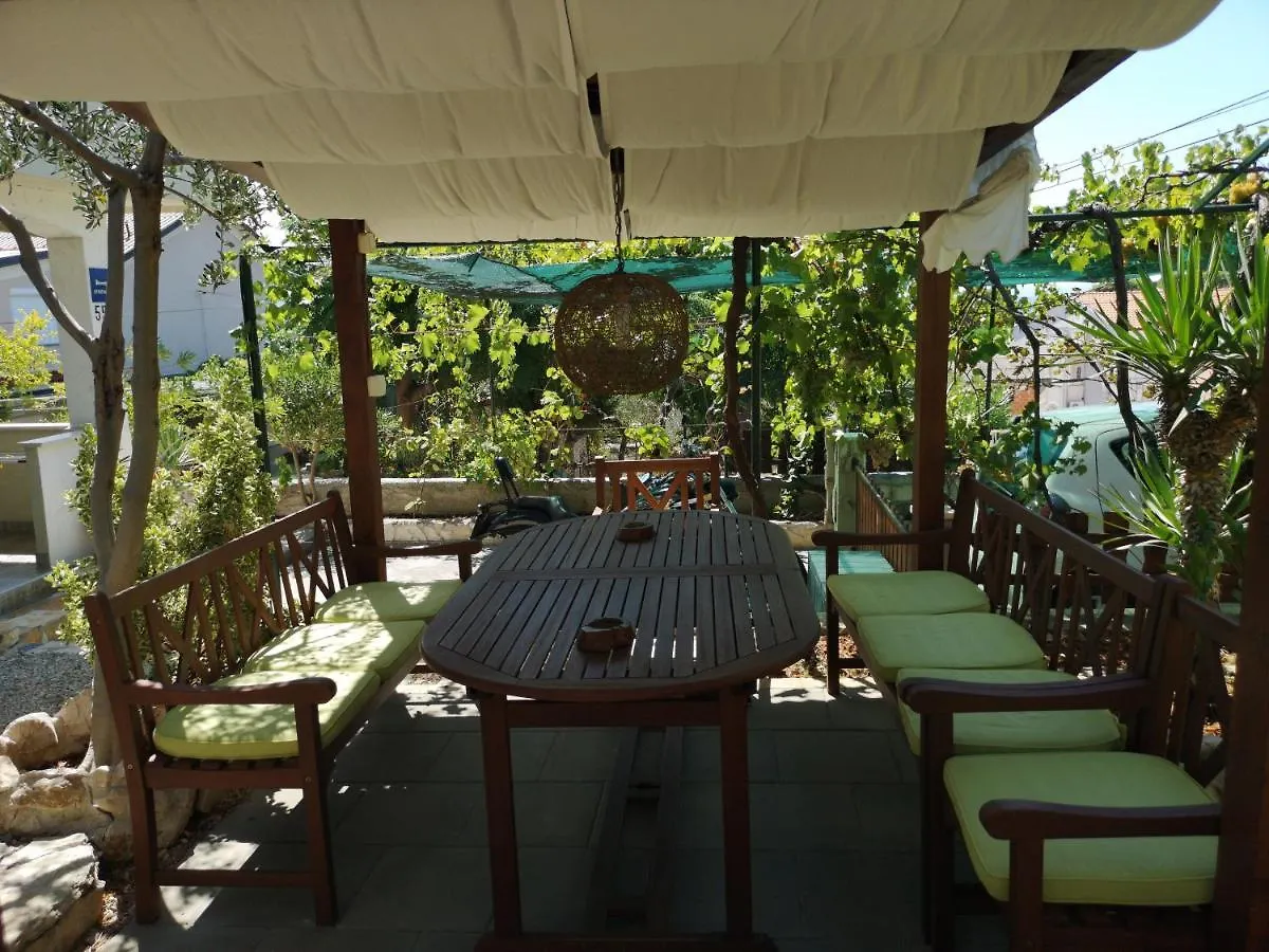 Apartment Studio Banjol 5071A Guest House Rab Island Croatia
